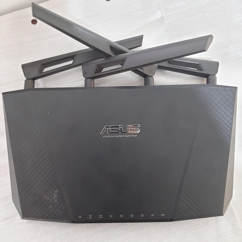 ASUS RT-AC87U AC2400 Dual-Band Gigabit Wireless Gaming Router