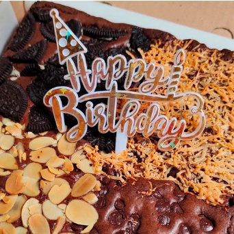 

Add on Bday Topper + Candles