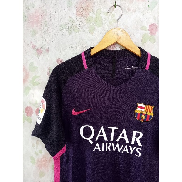 Jersey Barca away 16/17 (detail mirip player issue)