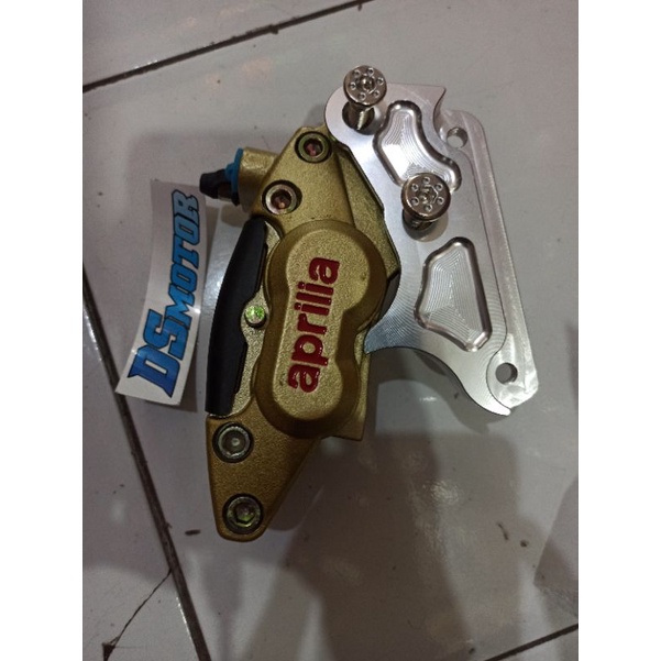 kaliper caliper aprilia brembo set breket braket dudukan disc cakram piringan lebar 300mm 300 mm  PN