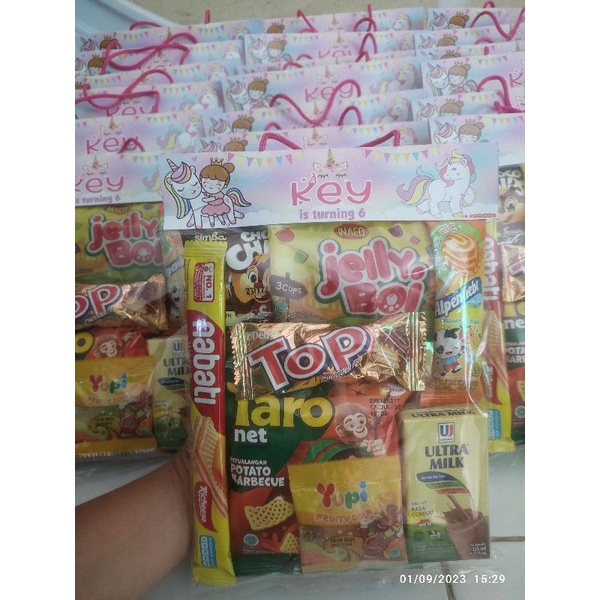 

PAKET SNACK ULANG TAHUN MURAH. SOUVENIR ULANG TAHUN