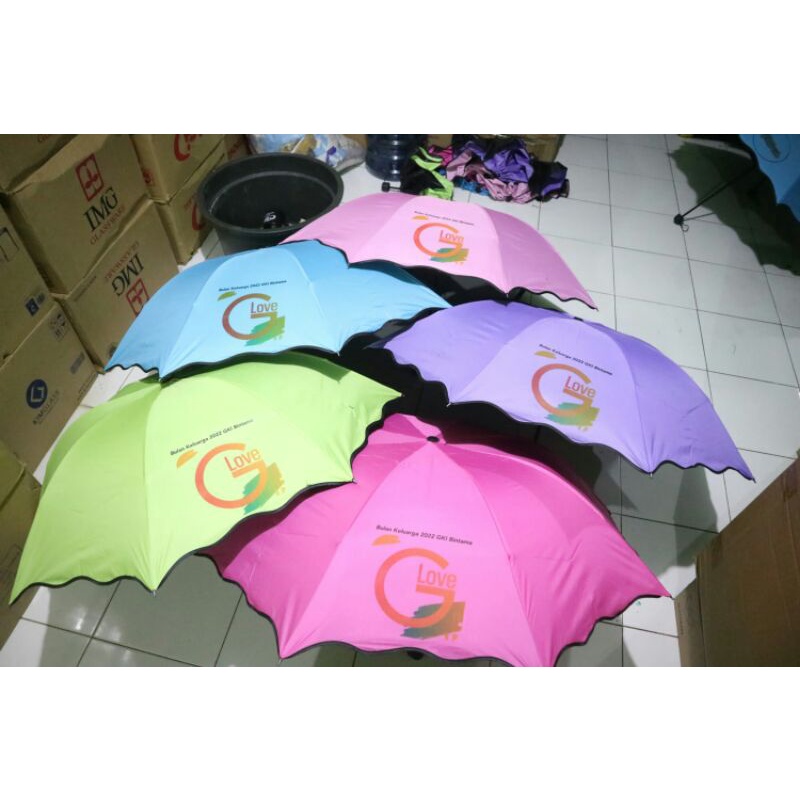 payung sablon suka-suka,  sablon 4 sisi,  dan warna bisa request
