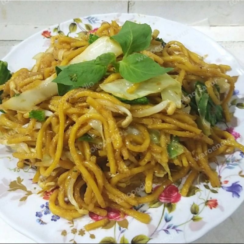 

Mie Kuning goreng matang
