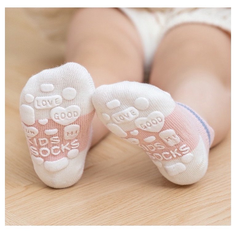 Kaos Kaki Anak Bayi Balita Import Model Antislip Love Good Fun Hi / Socks