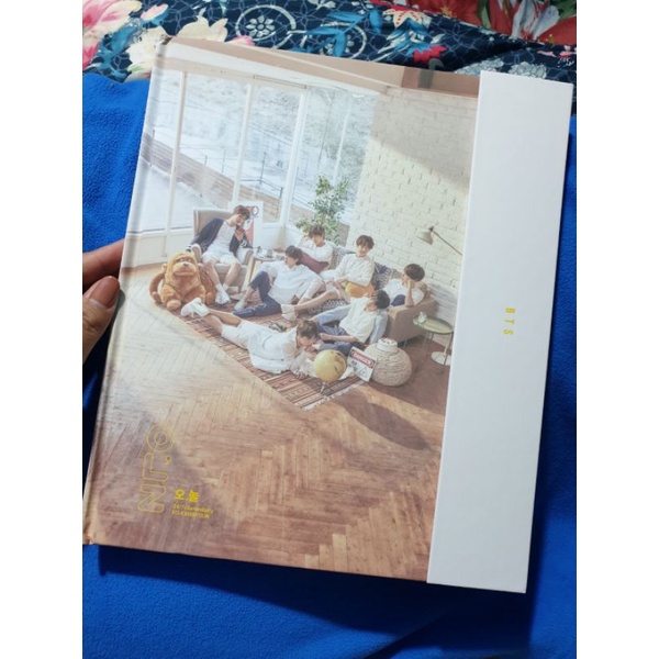 [OFFICIAL] BTS 오늘 Oneul Exhibition Photobook 2018 (Preloved, photobook only)