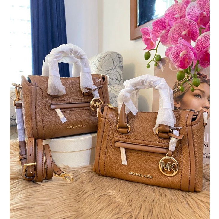 Jastip Michael Kors Carine Size XS & Medium