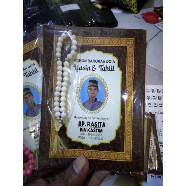 

yasin & tahlil bertasbih murah (50 pcs)