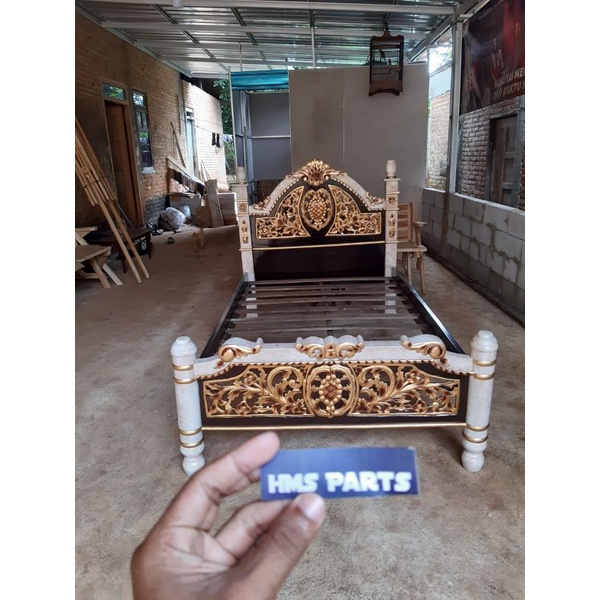 dipan cempaka jati / dipan ukir jepara / dipan cempaka termurah / dipan jati jepara