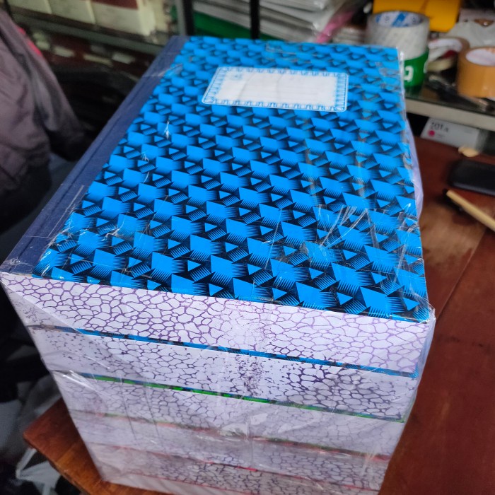 

Buku Folio 500 Lembar Bintang Obor
