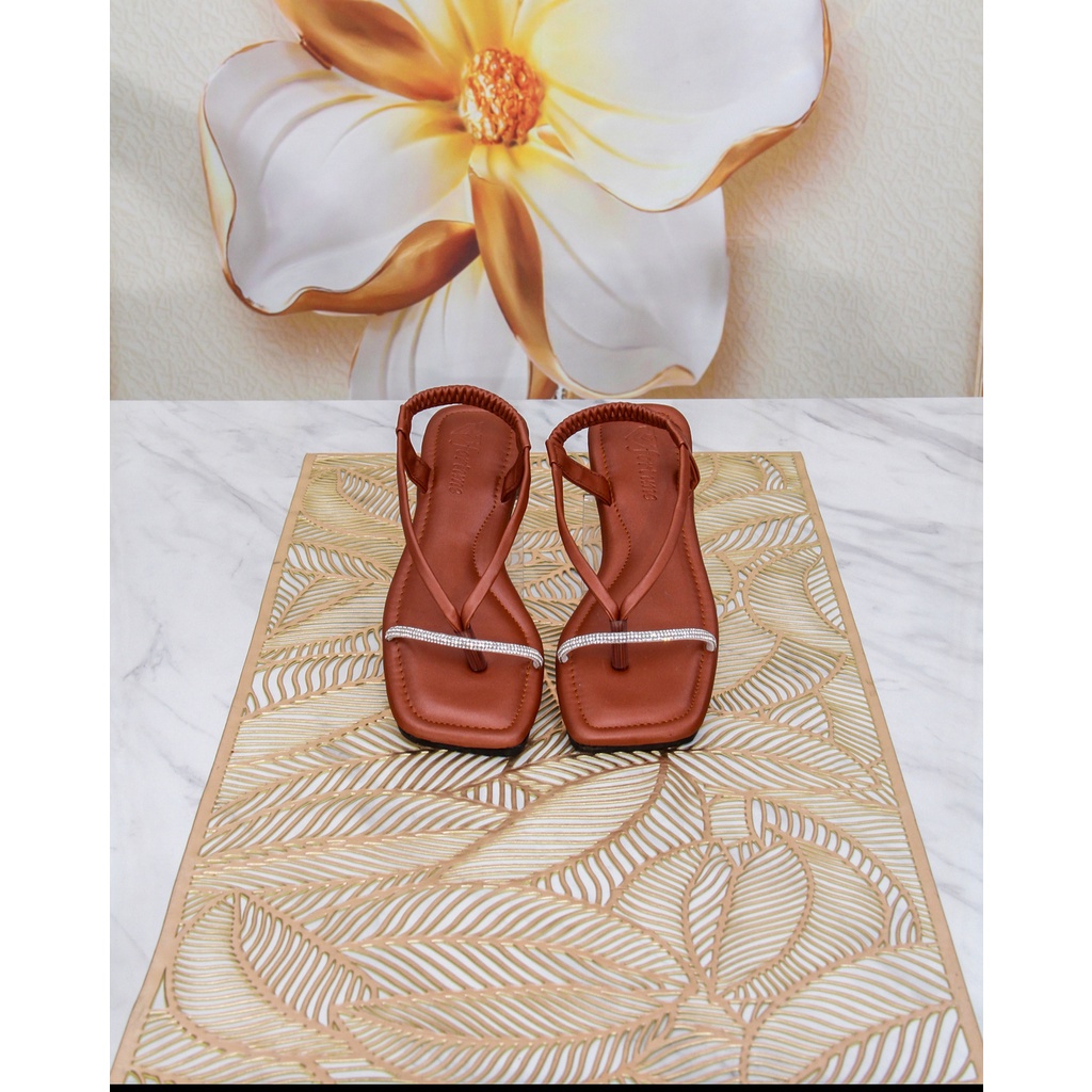 RZ FORTUNE Sandal Tali Mutiara Heelicolia RZ2002