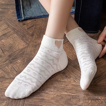 ⭐️𝐈𝐇𝐒 𝟕𝟕𝟓 𝐋𝐚𝐦𝐩𝐮𝐧𝐠⭐️Kaos Kaki Wanita Motif Lovely Cartoon Kaos Kaki Pendek Girls Socks Japanese Fashion