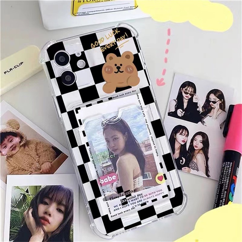 Soft Case Silikon TPU Motif Hati Untuk Phone Case For iPhone 14 13 12 11 Pro Max Se 2020 X XR Xs Max iPhone 7 8 Plus Checkerboard Love Phone Case Card Bag Holder Case All-Inclusive Camera Soft Silicone Protection TPU Back Cover