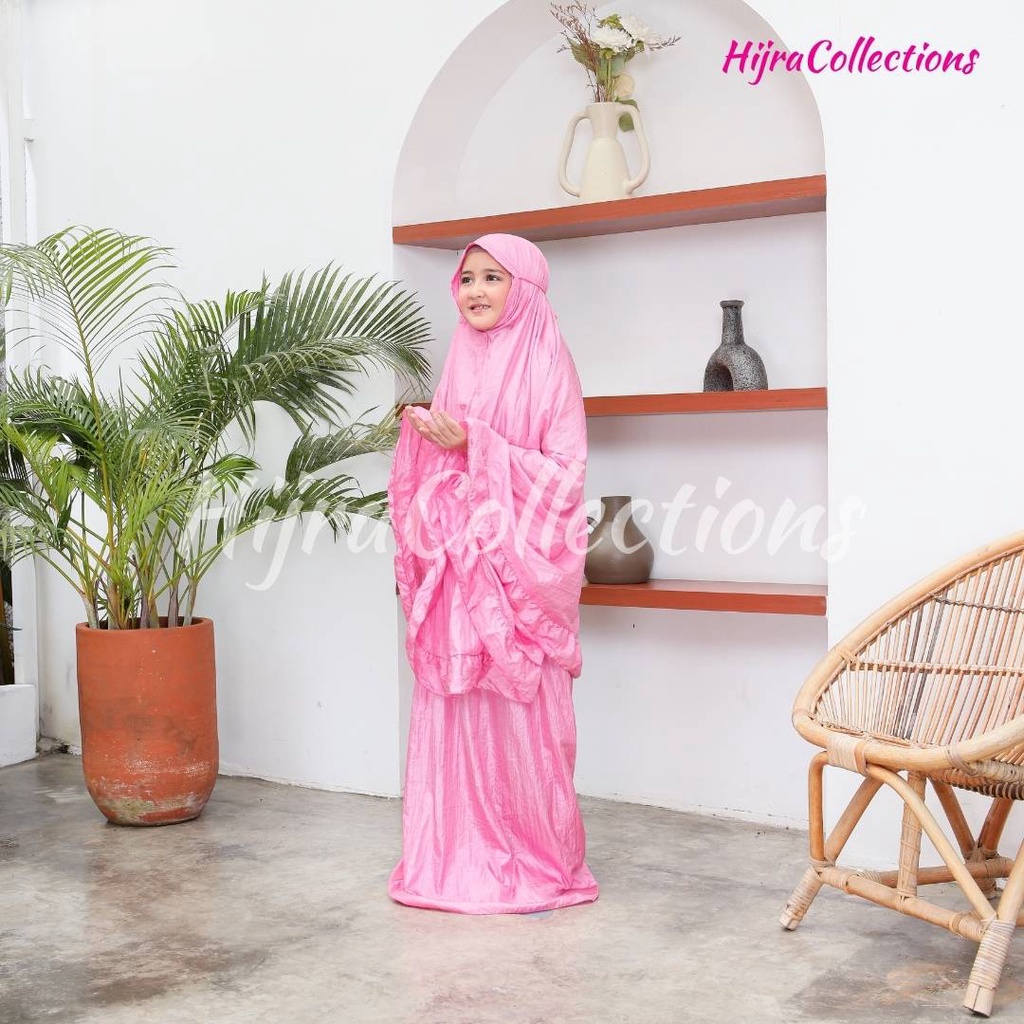 Mukena Travel Anak Parasut Pouch Mika