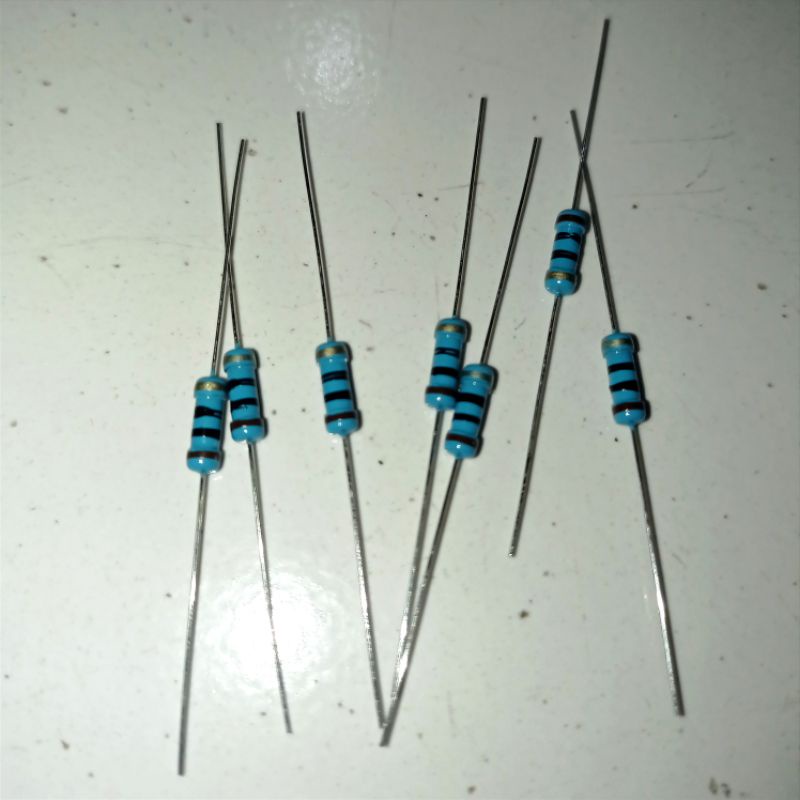 Resistor 1/2W 10ohm per 10pcs