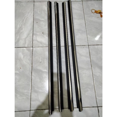 pelipit kaca luar rush terios tahun 2007-2017 chrom original 1set atau 4pc