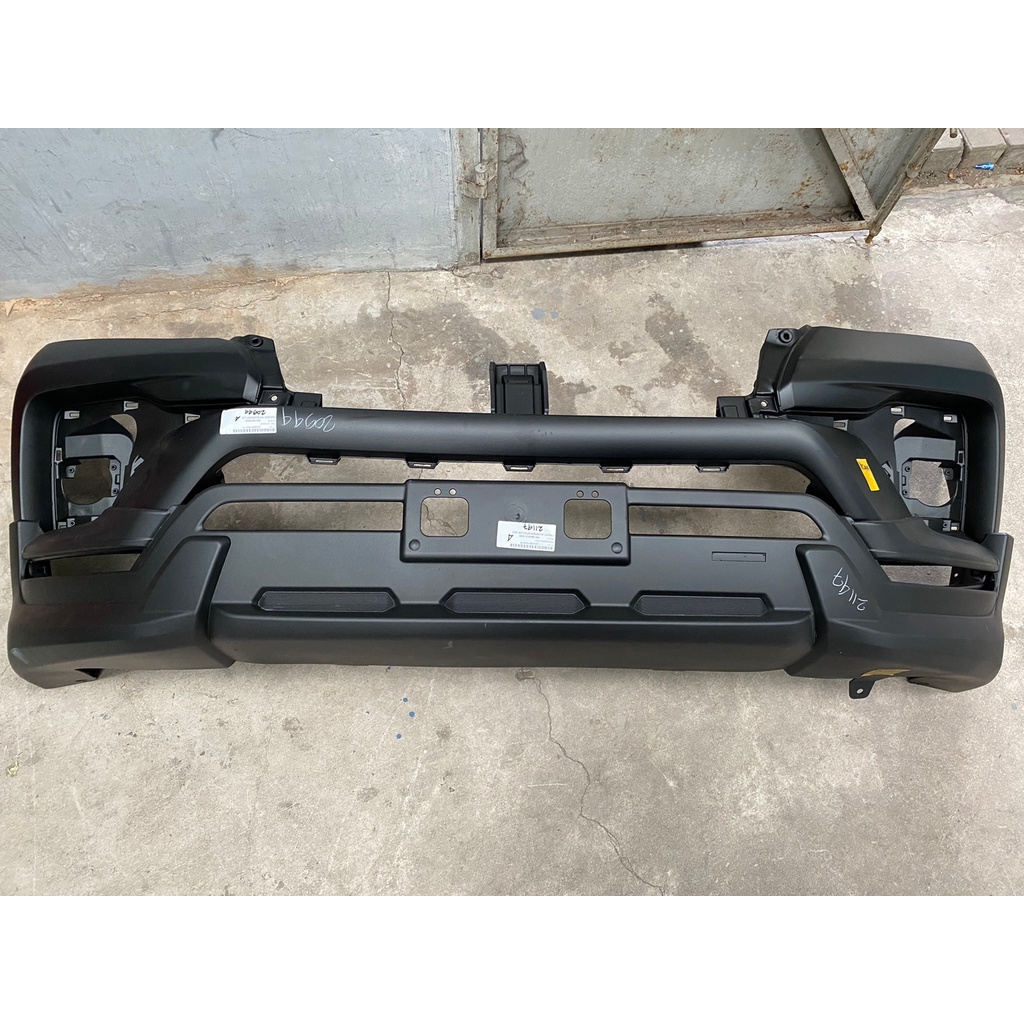 Bumper Depan Fortuner: Lebih dari Sekadar Perlindungan, Sebuah Statement Gaya dan Performa