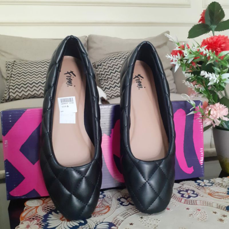 Flat Shoes Black Fioni By Payless