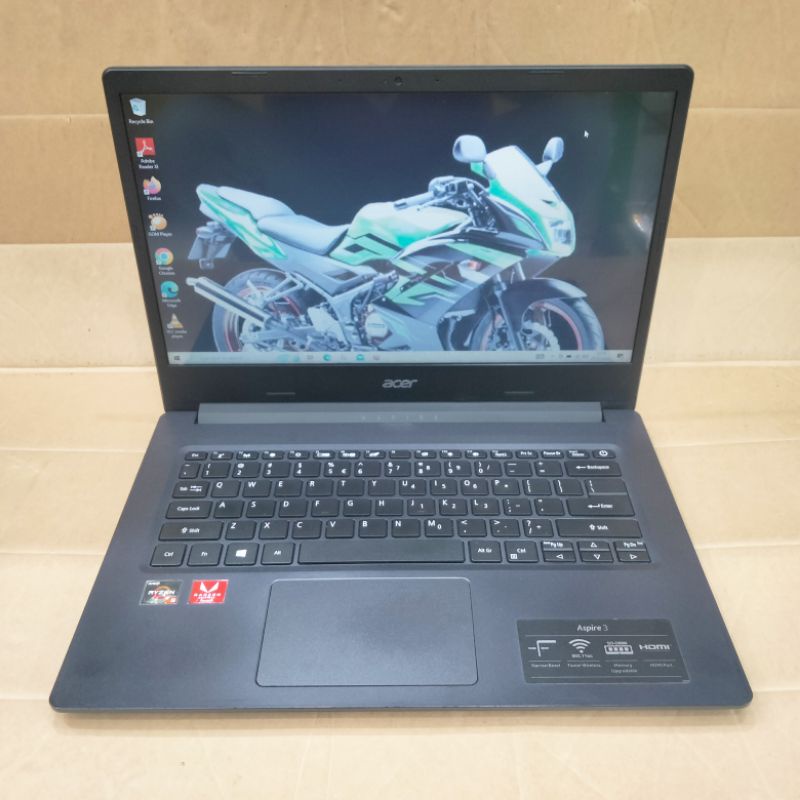 Laptop Acer Aspire 3 Amd Ryzen 5-3500U RAM 8 GB SSD 256GB