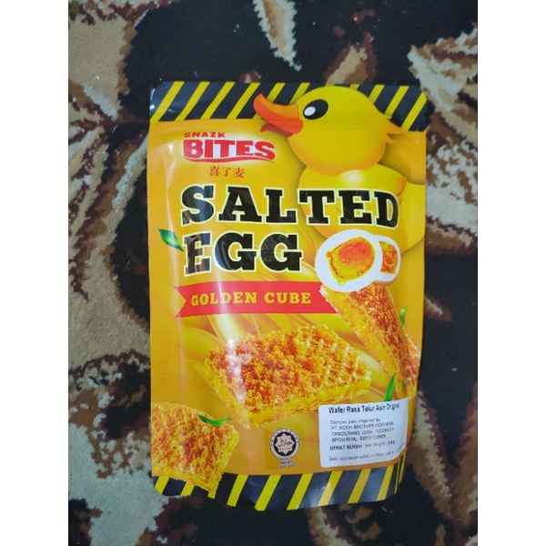 Snazk bites salted egg golden cube Wafer rasa Telur asin 100 gram