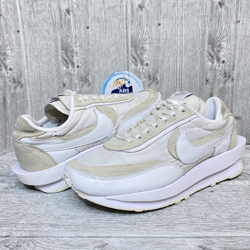 Sepatu Nike X Sacai LDWaffle White Nylon