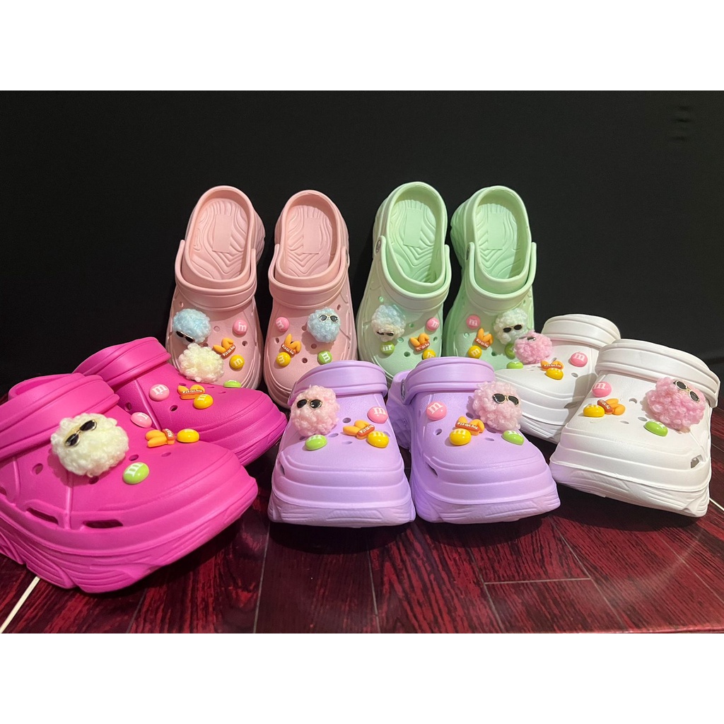 Sandal wanita dewasa classic Bae Clog platform Jibbitz lucu / Sandal Fashion Wanita Mode Bae Clog,pompom