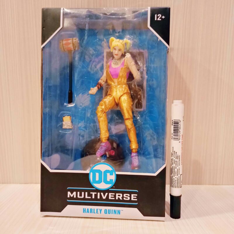 mainan action figuremcfarlane dc multiverse harley quinn birds of preytinggi sekitar 7 inchartikulas