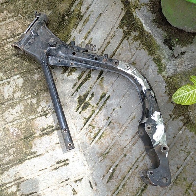 RANGKA DEPAN MEGAPRO ORI LEPASAN MOTOR BISA DIGUNAKAN UNTUK BAHAN RANGKA CB GL100 GL PRO MEGAPRO