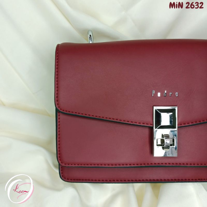 PEDRO MIN 2632 Tas dengan tali rantai slempang