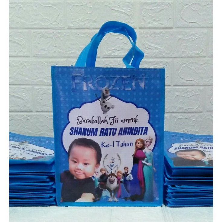 

17.TAS ULTAH CUSTOM,harga yg tertulis 1 pack isi 10 pcs, minim order 2 pack 1 warna