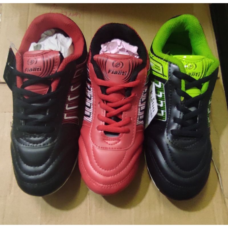 SEPATU FUTSAL ANAK - ANAK / SEPATU BOLA FUTSAL ANAK - ANAK ( MERK FIALITI 100 % ORIGINAL )
