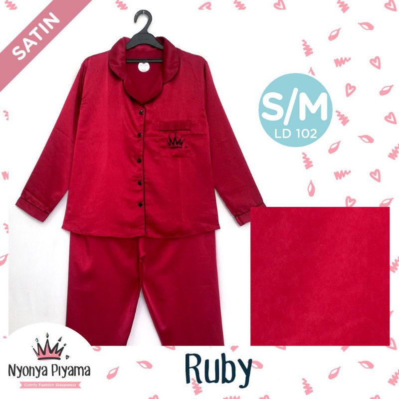 PRELOVED//Nyonya Piyama Polos Satin Maxmara