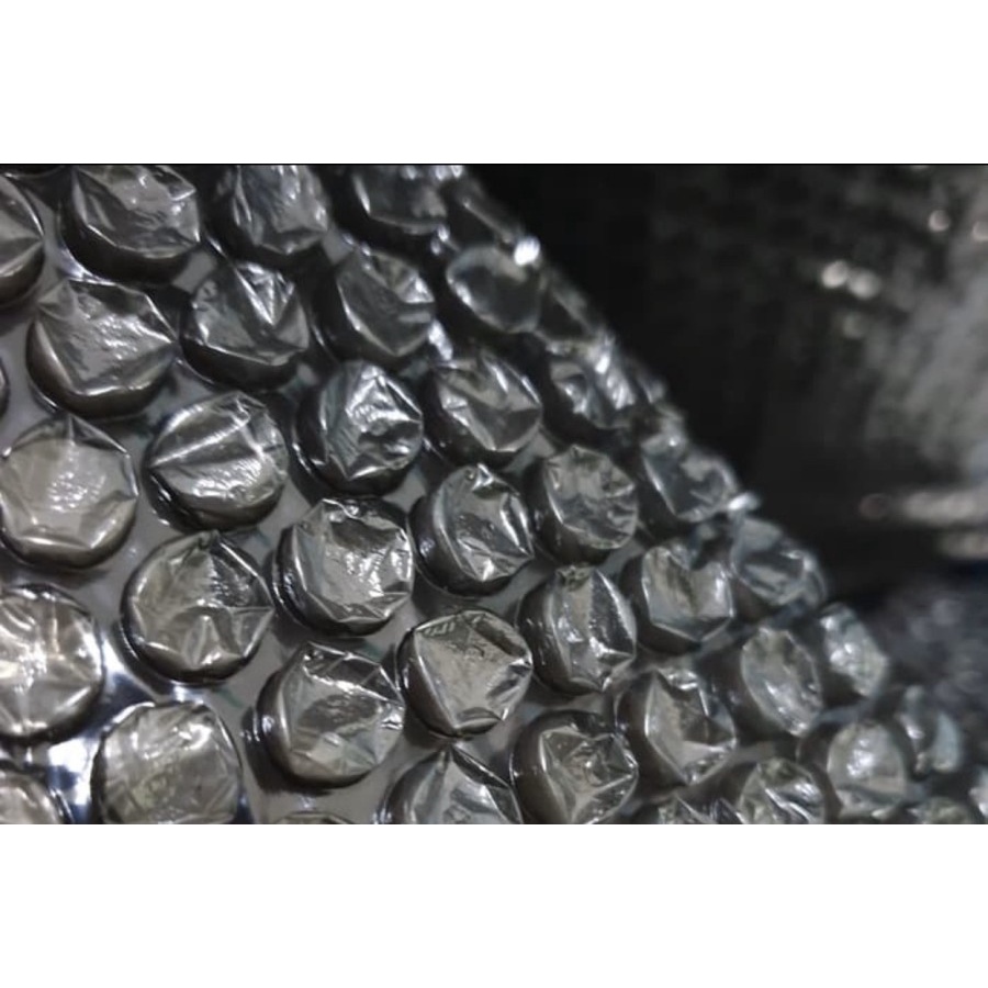 

Packing Extra Bubble Wrap untuk menghindari paket / dus rusak | Kapten Material