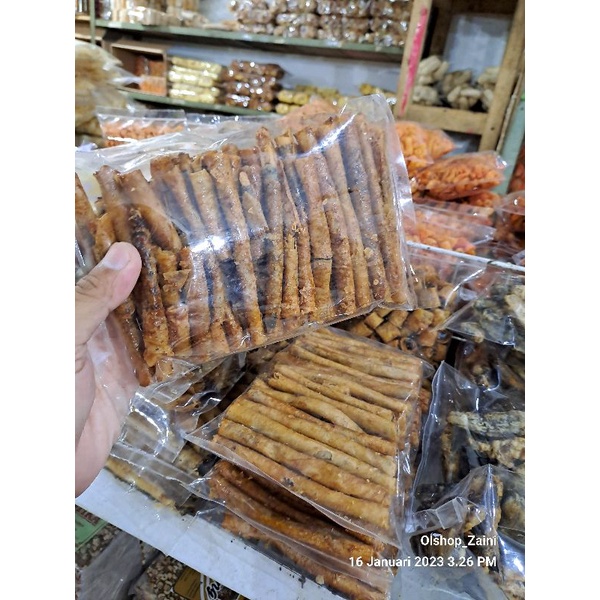 

Pisang aroma coklat manis 1 kilogram, piscok gulung, renyah dan tahan lama