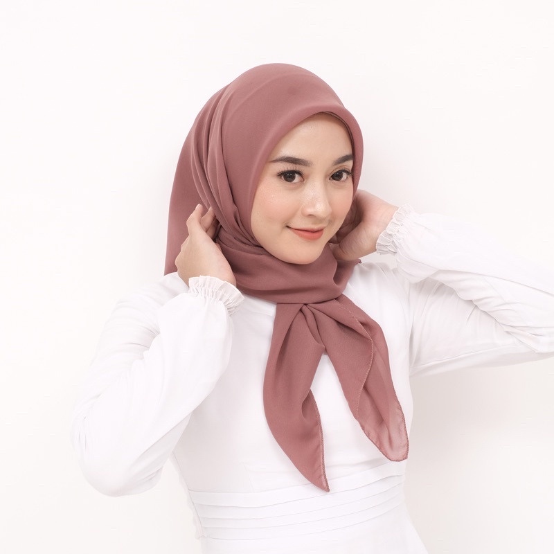 Bella square hijab segi empat / jilbab murah