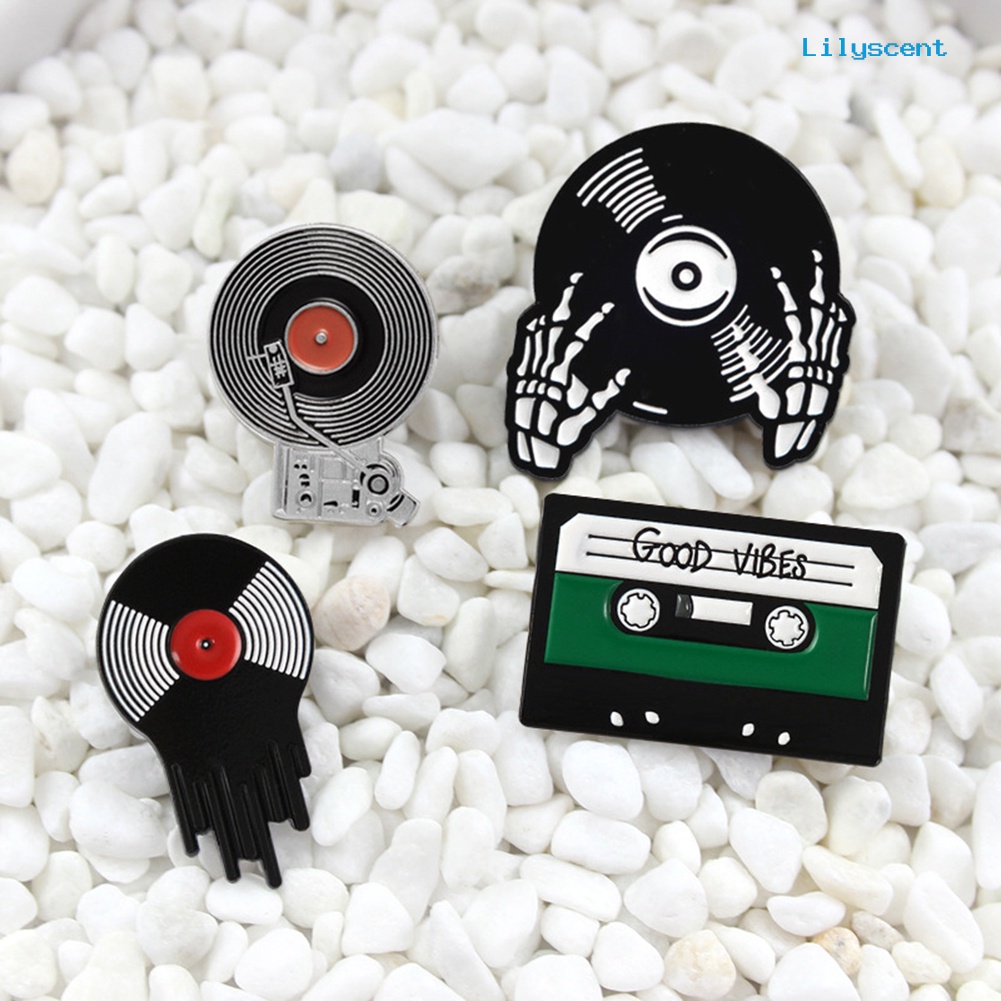 [LS] Retro Phonograph Recording Kaset Tape Vinyl Record Bros Pin Jaket Lencana