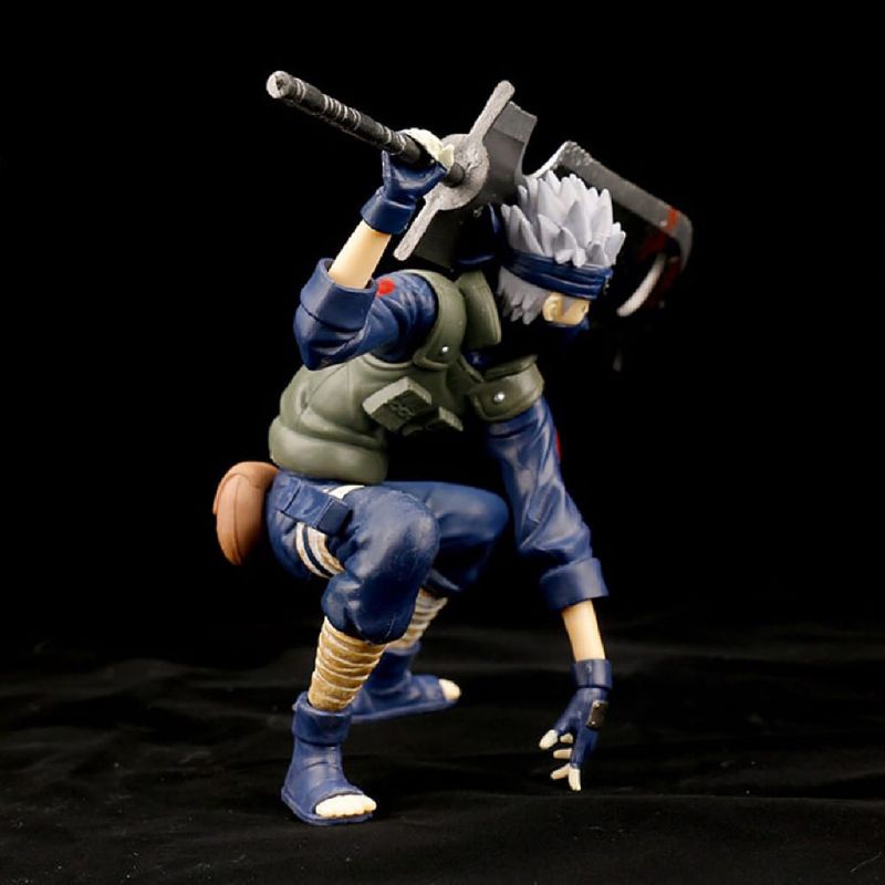 Anime Hatake Kakashi / Figure model anime naruto / untuk hadiah / koleksi / hiasan