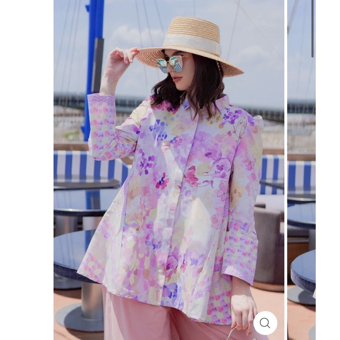 Acacia statement shirt size S by benang jarum