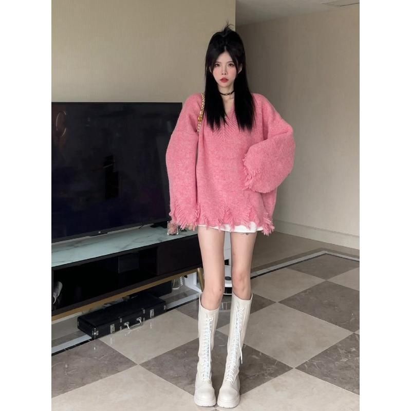 Red French retro V-neck raw edge rumbai desain sweater wanita musim gugur dan musim dingin angin malas versi Korea sweater longgar dan tipis