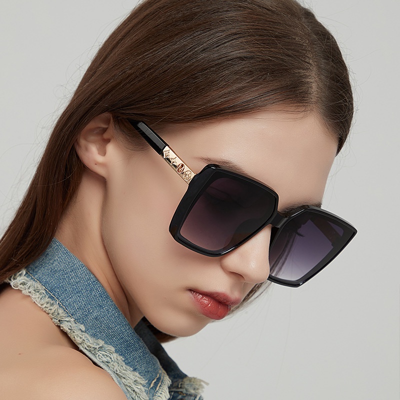 (YUZHU) Sederhana Fashion Oversized Square Frame Kacamata Hitam Wanita Vintage Fashion Colorful Kerai Sunglasses Women