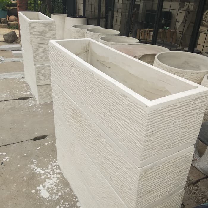 Pot kotak semen persegi panjang 100 x30x30 cm cacah