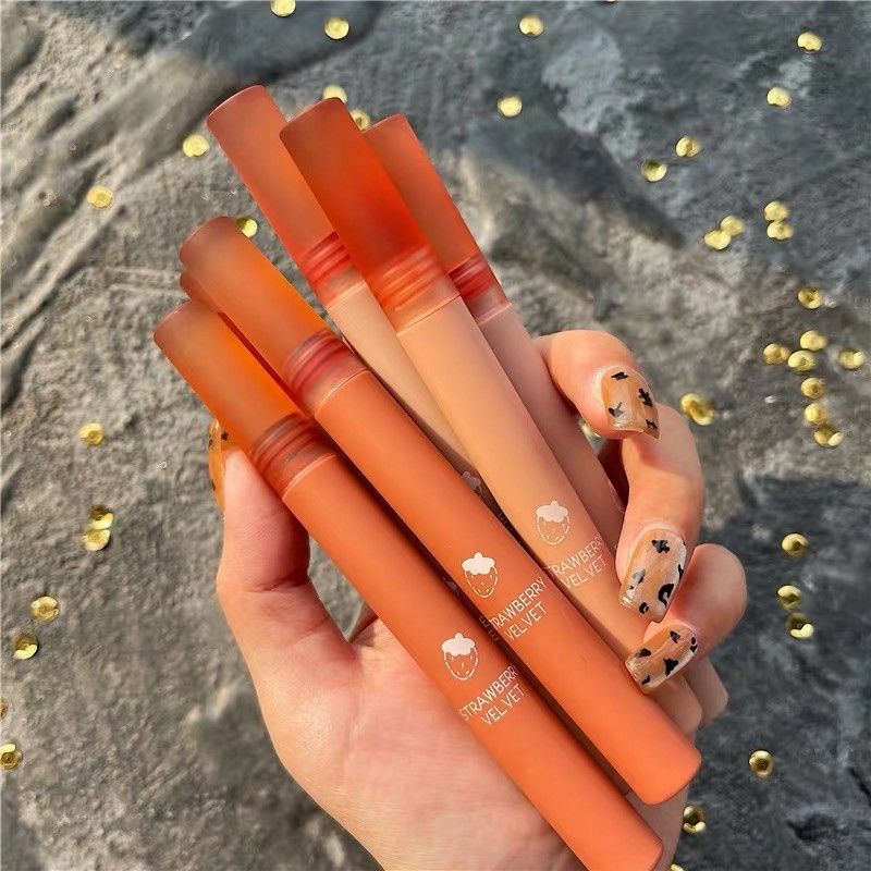 Lipcream Strawberry Kiss beauty Velvet Matte Lip gloss