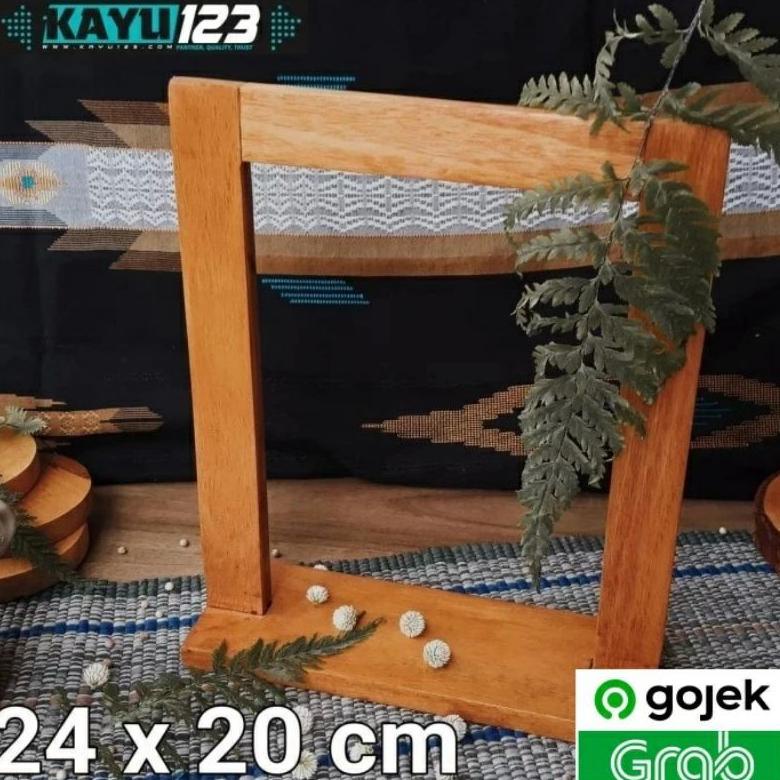 

[Produk 100100] WOODEN STAND DISPLAY 24 X 20 CM STAND MENU (WD-07) Best Terlaris