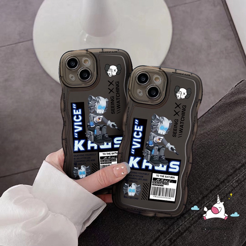 Untuk Realme C15 C55 C53 C21Y C35 C33 C25Y C12 10 C25 C30 5 6i C11 8 8Pro C17 C25s C20 C20A 9 9Pro+ 9i 8i C3 7i 5i 7kartun Beruang Kekerasan Trendi Merek Kaws Wavy Edge Soft Case