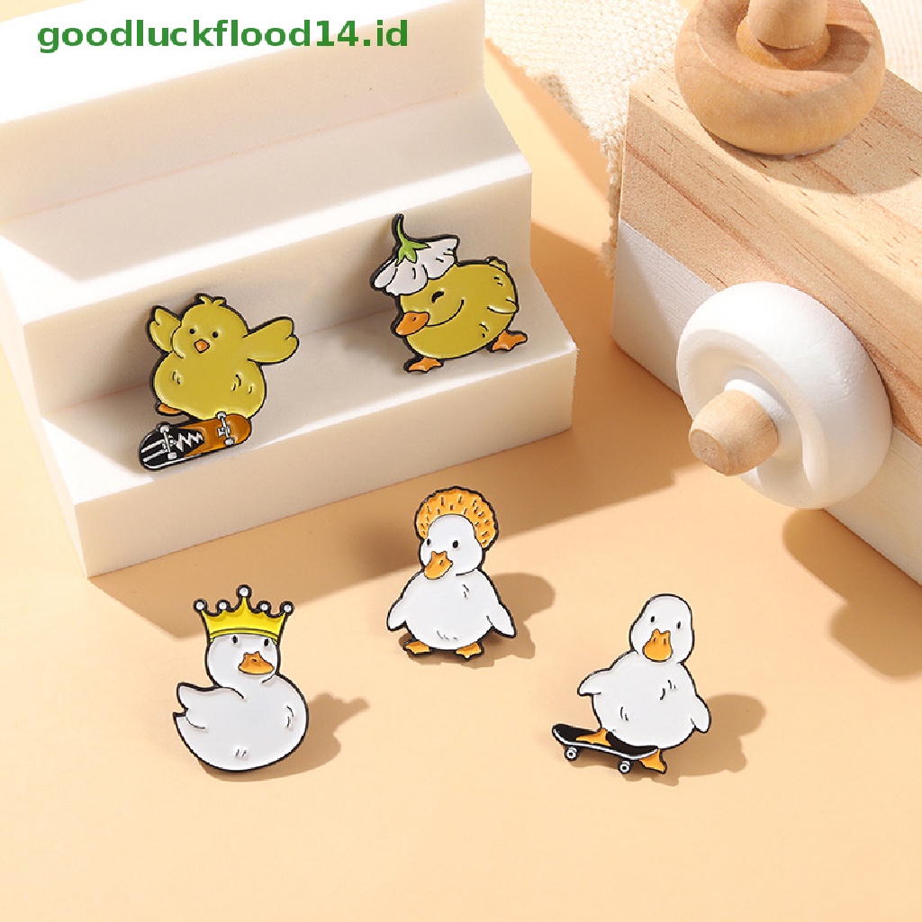 [GOOGFOUR] Pin Enamel Hewan Indah Custom Nakal Skate Angsa Bebek Ayam Bros [TOP]