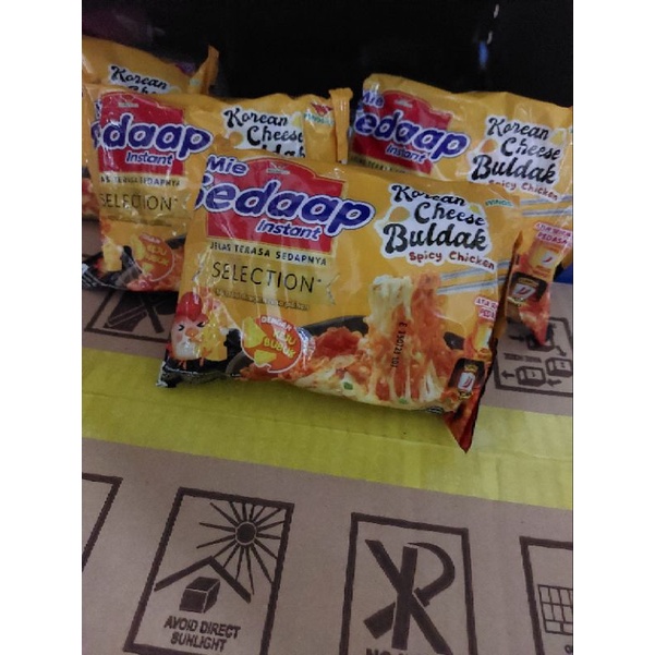 

mie sedaap korean cheese buldak!