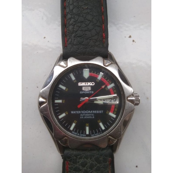 Seiko 5 sport automatic 23 jewels type 7s36-00m0