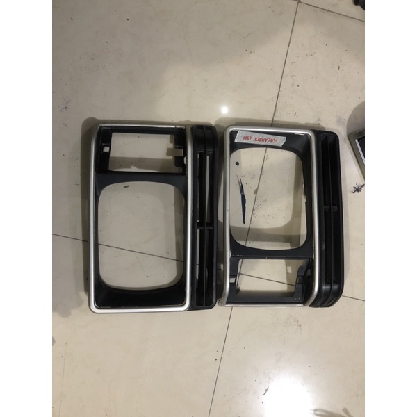 grill kaca mata headlamp L300 lama