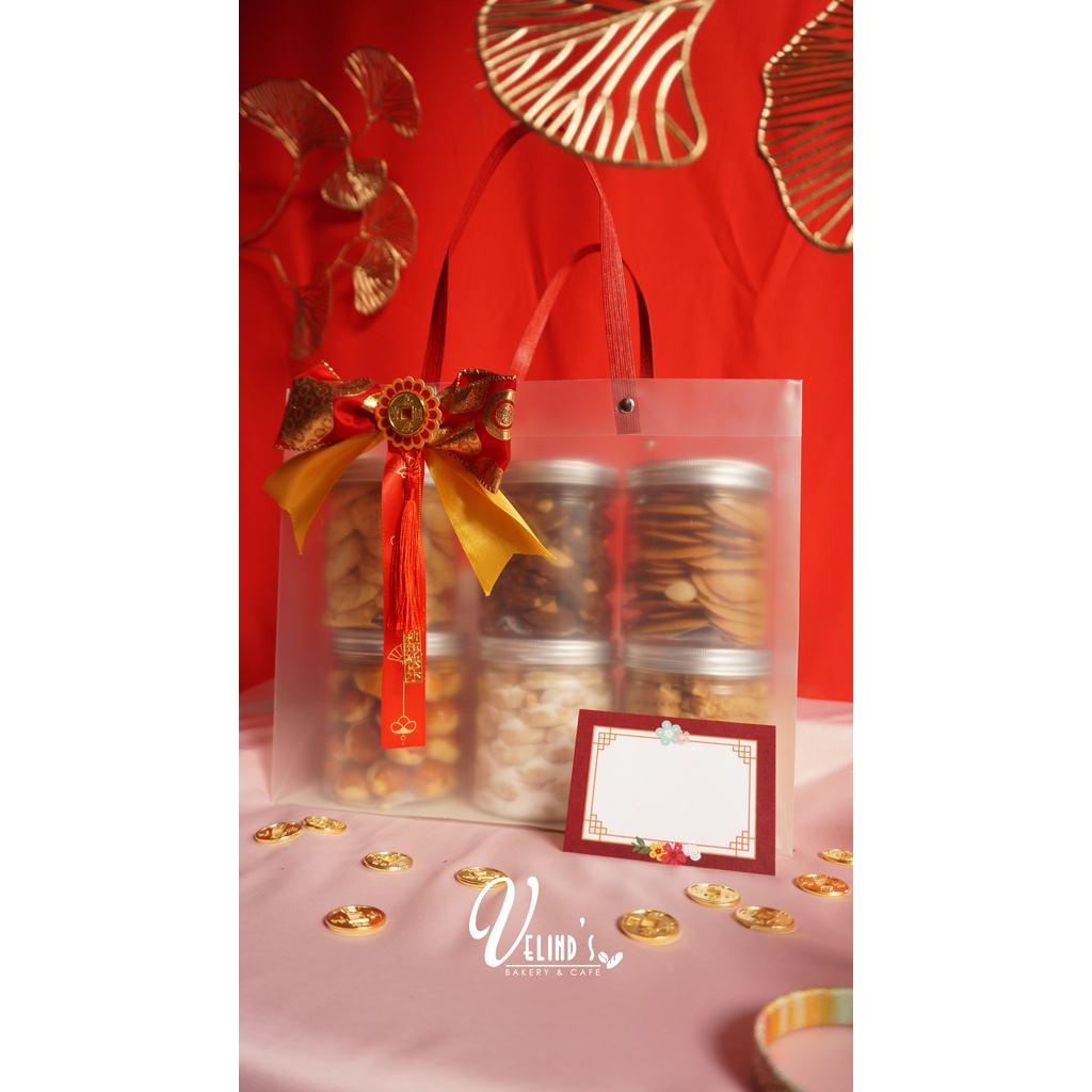

Wealthy Cookies Bag/Velind's Bakery/Hampers Imlek/Parcel Kue Kering/CNY/Chinese New Year/Tahun Baru