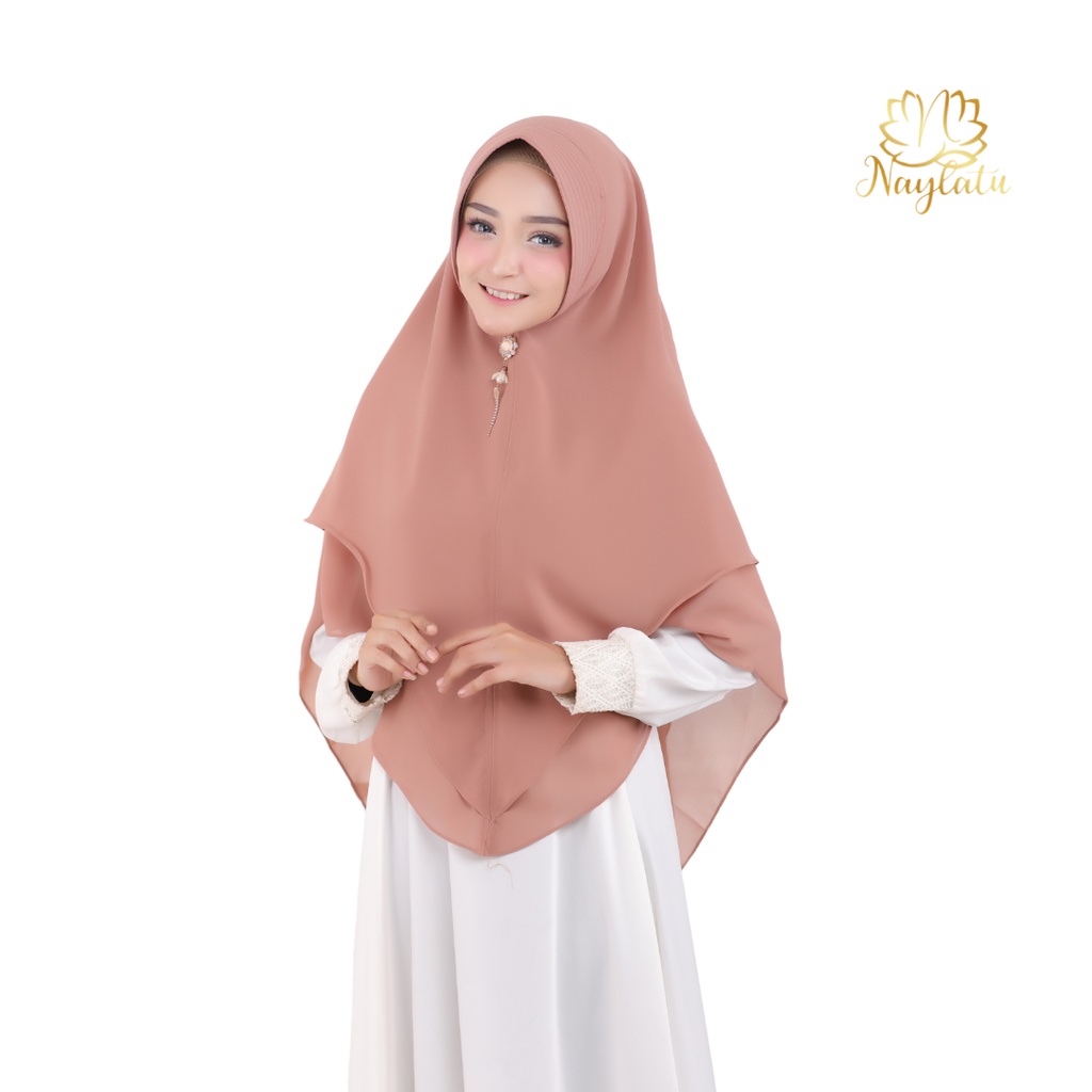 Naylatu Jilbab Hijab Khimar Syari Instan Ferosya Pad Busa