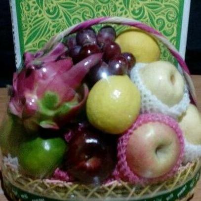 

PARCEL BUAH KEDIRI UKURAN SEDANG KUALITAS PREMIUM TH56464T